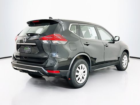Used 2018 Nissan Rogue S AWD/4WD image 9