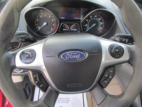 Used 2013 Ford Escape SE AWD/4WD image 13