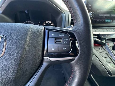 Used 2025 Honda Odyssey Sport-L image 13