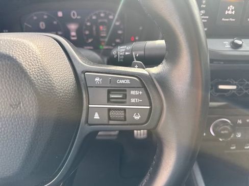 Used 2023 Honda Accord Sport image 19