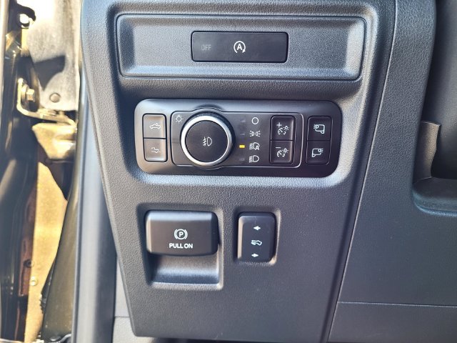 Used 2025 Ford F150 Raptor AWD/4WD image 15
