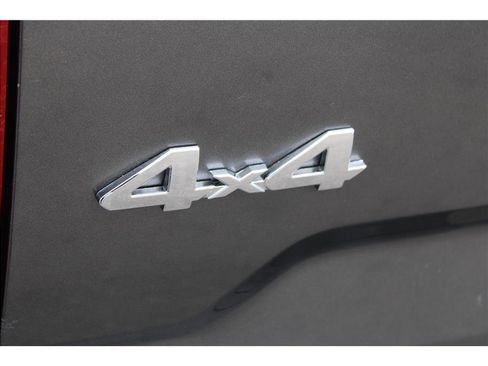 Used 2014 Toyota Tundra SR5 w/ SR5 Upgrade Package AWD/4WD image 33