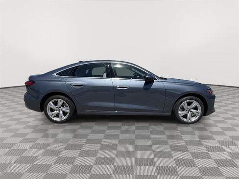Used 2025 Audi A5 2.0T Premium Plus w/ Premium Plus AWD/4WD image 5