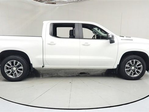 Used 2021 Chevrolet Silverado 1500 LT w/ All Star Edition Plus image 6