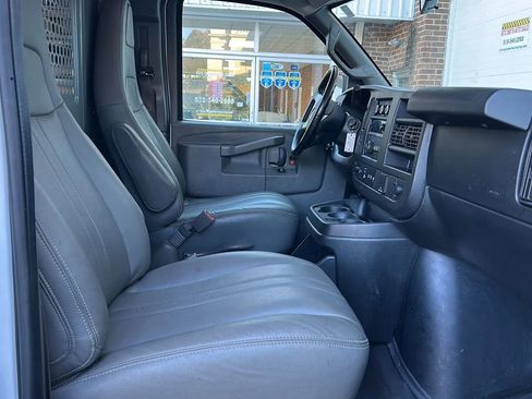 Used 2018 Chevrolet Express 2500 Van 3D w/ Driver Convenience Package image 27
