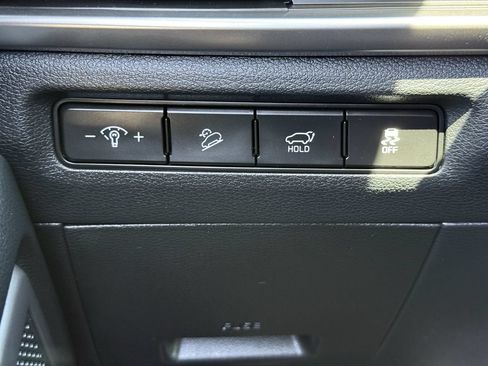 Used 2025 Kia Telluride S AWD/4WD image 22