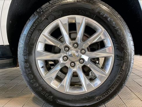 Used 2023 Chevrolet Tahoe Premier image 34