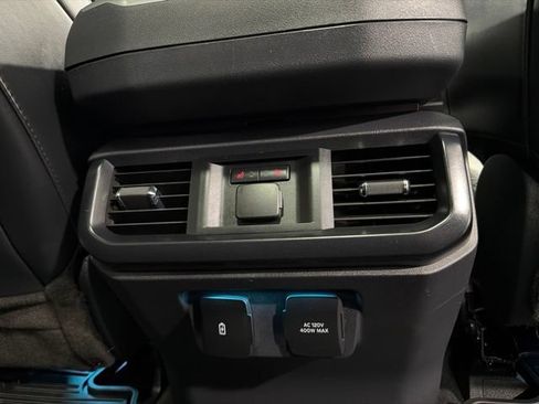 Used 2023 Ford F150 Raptor AWD/4WD image 39