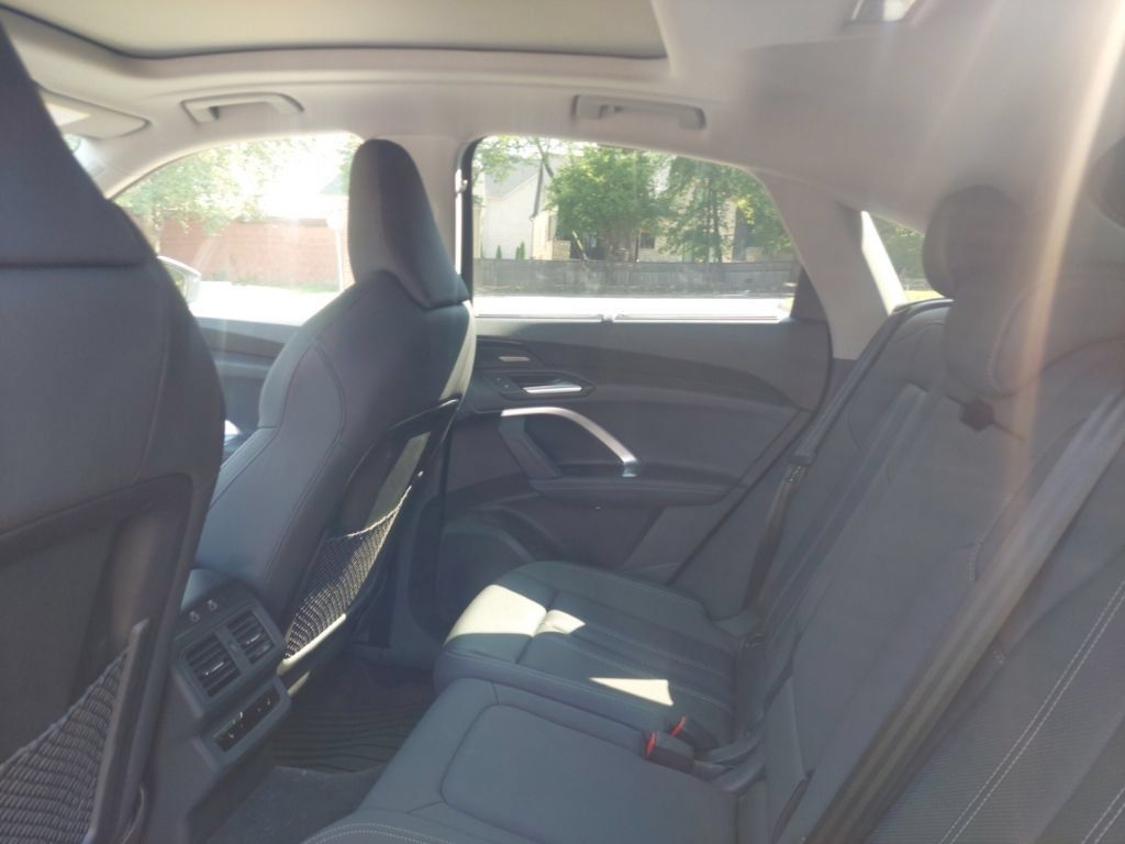 Used 2025 Audi Q5 Prestige AWD/4WD image 26