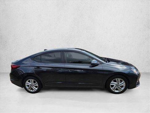 Used 2020 Hyundai Elantra SEL w/ Cargo Package (C1) FWD image 4
