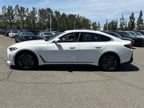 Used 2023 BMW i4 eDrive40 w/ Premium Package RWD image 13