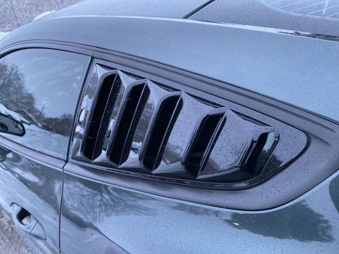 Used 2016 Ford Mustang GT Premium image 18