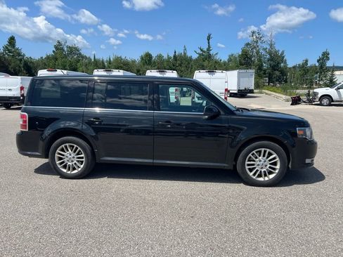 Used 2014 Ford Flex SEL w/ Equipment Group 201A AWD/4WD image 8