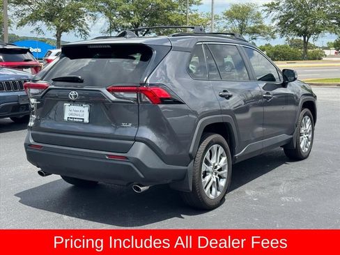 Used 2024 Toyota RAV4 XLE Premium FWD image 3