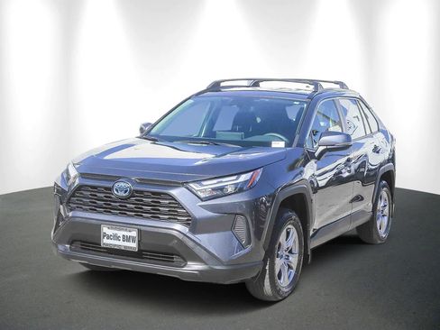 Used 2024 Toyota RAV4 LE image 3
