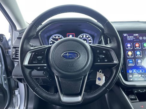 Used 2022 Subaru Outback Premium image 16