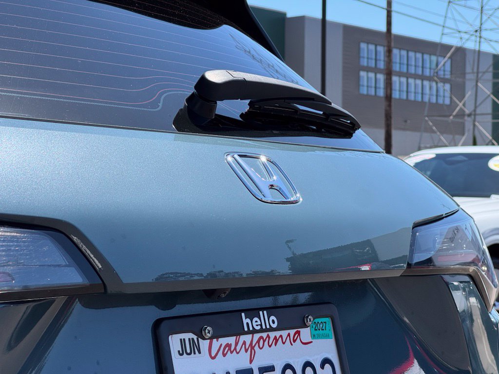 Used 2025 Honda HR-V LX image 23
