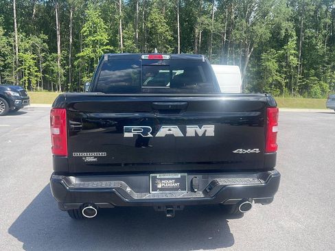 New 2026 RAM 1500 Big Horn AWD/4WD image 6