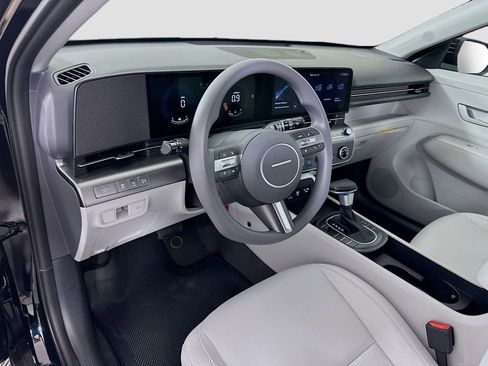 New 2026 Hyundai Kona SE image 9