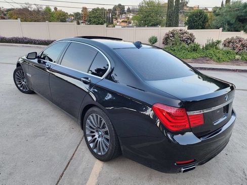 Used 2012 BMW 750Li image 9