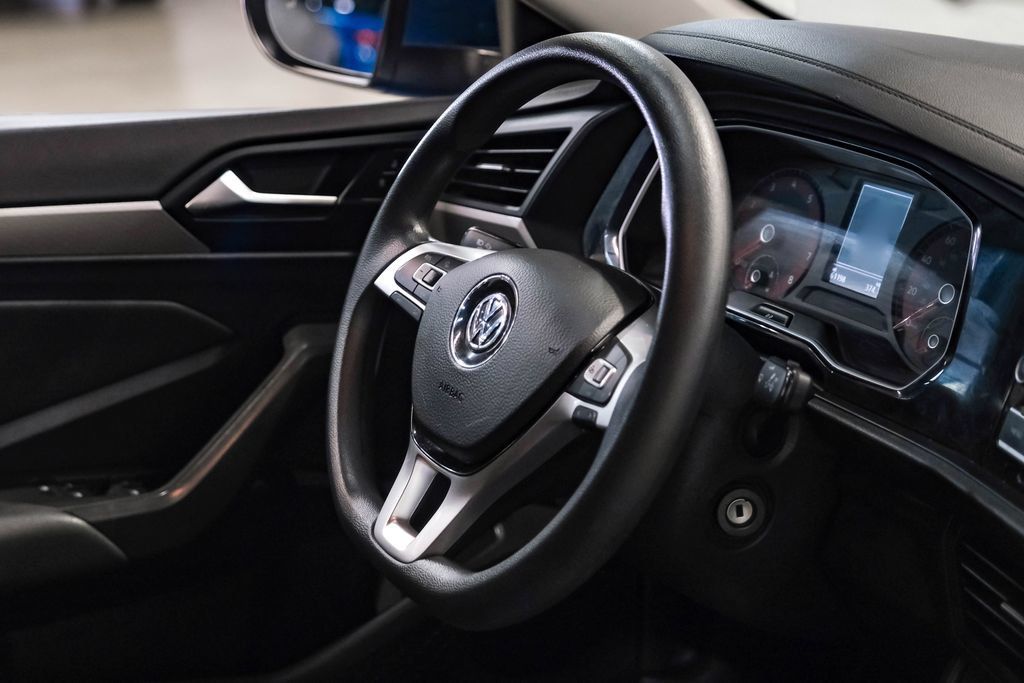 Used 2020 Volkswagen Jetta S w/ Driver Assistance Package FWD image 16