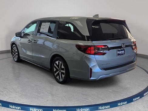 Used 2025 Honda Odyssey EX-L image 7