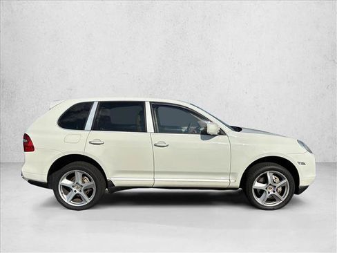 Used 2009 Porsche Cayenne S AWD/4WD image 4