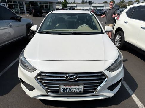 Used 2020 Hyundai Accent SE FWD image 8