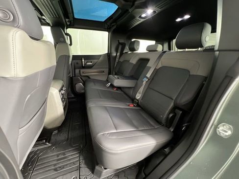 Used 2024 GMC Hummer EV 3X w/ Extreme Off-Road Package image 26