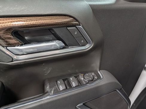 New 2026 Chevrolet Silverado 1500 LT AWD/4WD image 15