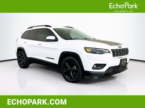 Used 2021 Jeep Cherokee Latitude Plus image 1
