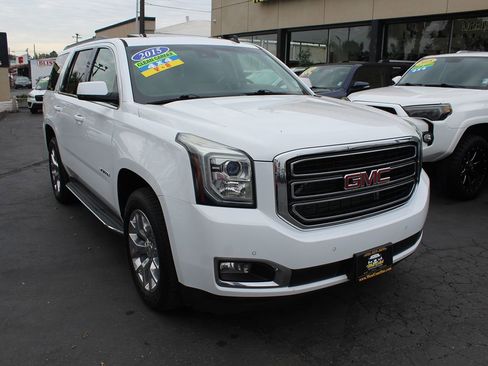 Used 2015 GMC Yukon SLT w/ Open Road Package image 8