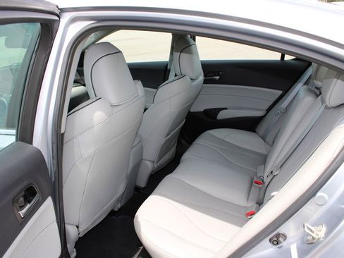 Used 2020 Acura ILX image 7