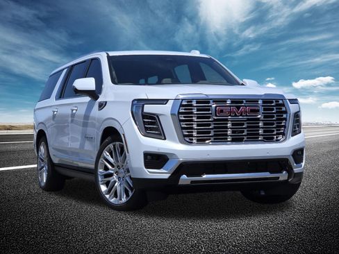 New 2026 GMC Yukon XL Denali w/ Denali Reserve Package AWD/4WD image 2