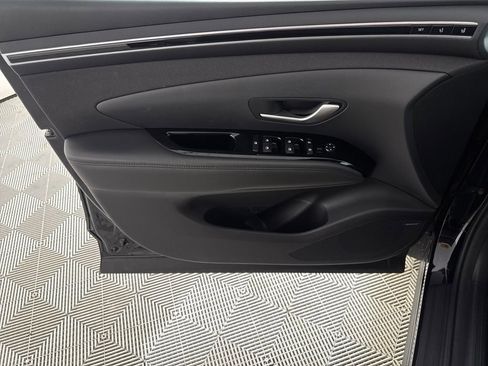 Used 2024 Hyundai Tucson Limited AWD/4WD image 12
