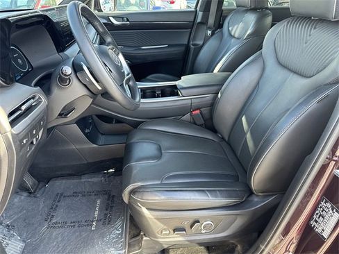 Certified 2024 Hyundai Palisade Calligraphy image 9