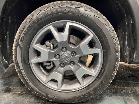 Used 2022 Honda Passport TrailSport image 32