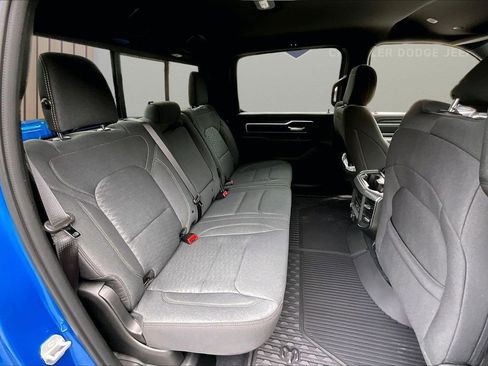 New 2026 RAM 1500 4x4 Crew Cab image 21