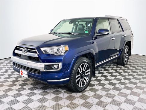 Used 2022 Toyota 4Runner Limited image 3