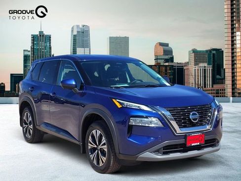 Used 2021 Nissan Rogue SV AWD/4WD image 8