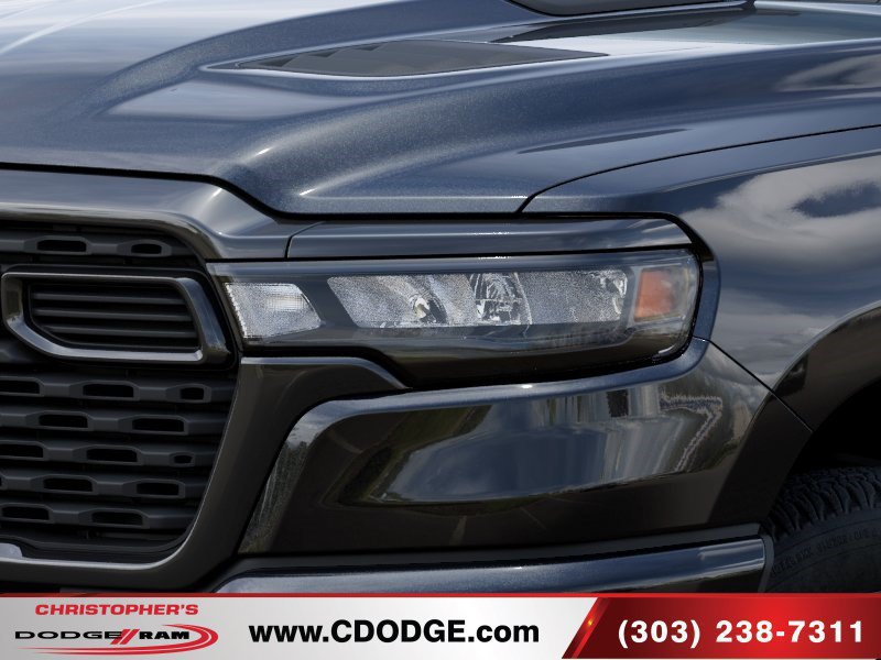 New 2026 RAM 1500 Express AWD/4WD image 10