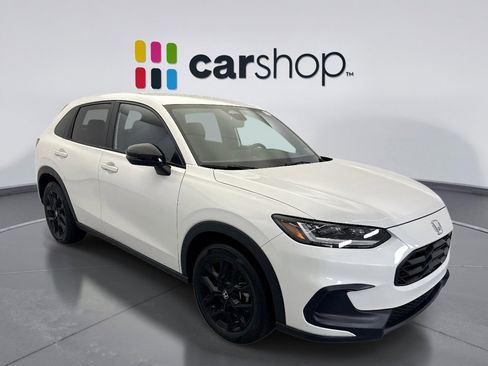 Used 2025 Honda HR-V Sport image 7