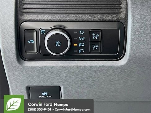 New 2026 Ford F250 XL w/ XL Chrome Package image 18