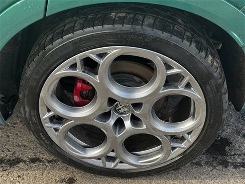 Used 2025 Alfa Romeo Tonale Tributo Italiano image 11