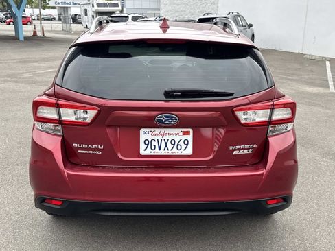 Used 2017 Subaru Impreza 2.0i Premium image 5