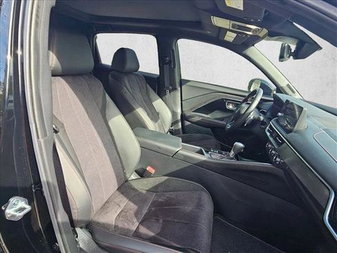 Used 2025 Acura ADX A-Spec image 16