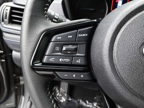 Used 2025 Subaru Forester Premium AWD/4WD image 11