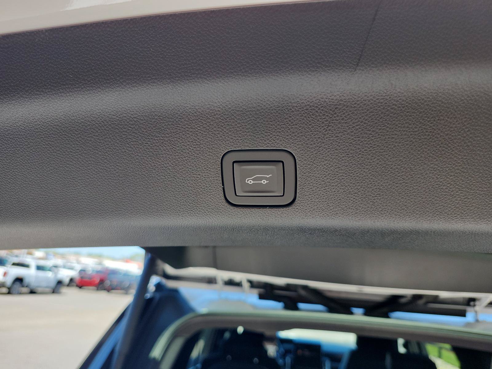 New 2027 GMC Yukon Denali AWD/4WD image 9