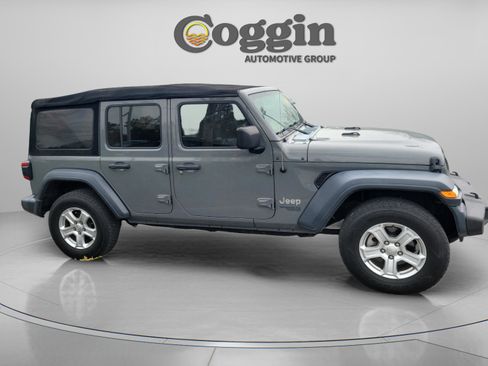 Used 2018 Jeep Wrangler Unlimited Sport S image 5