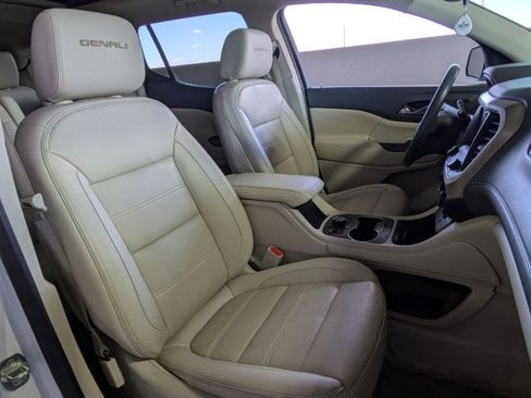 Used 2020 GMC Acadia Denali w/ Technology Package image 23